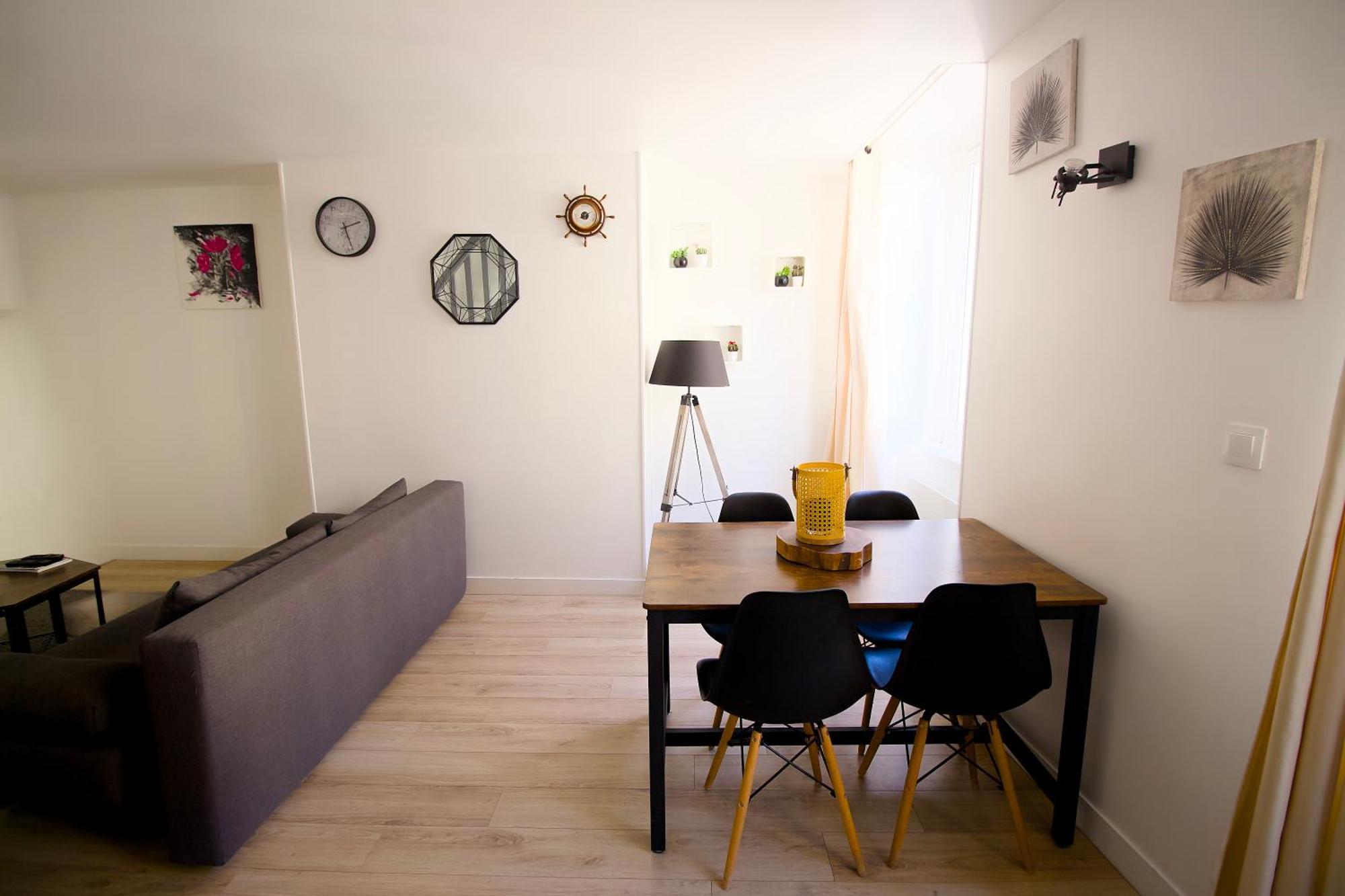 Triplex Lumineux A Cherbourg, Hyper Centre, 2 Pas Du Port & Vie Nocturne, Intendance Luxury Host Exterior foto