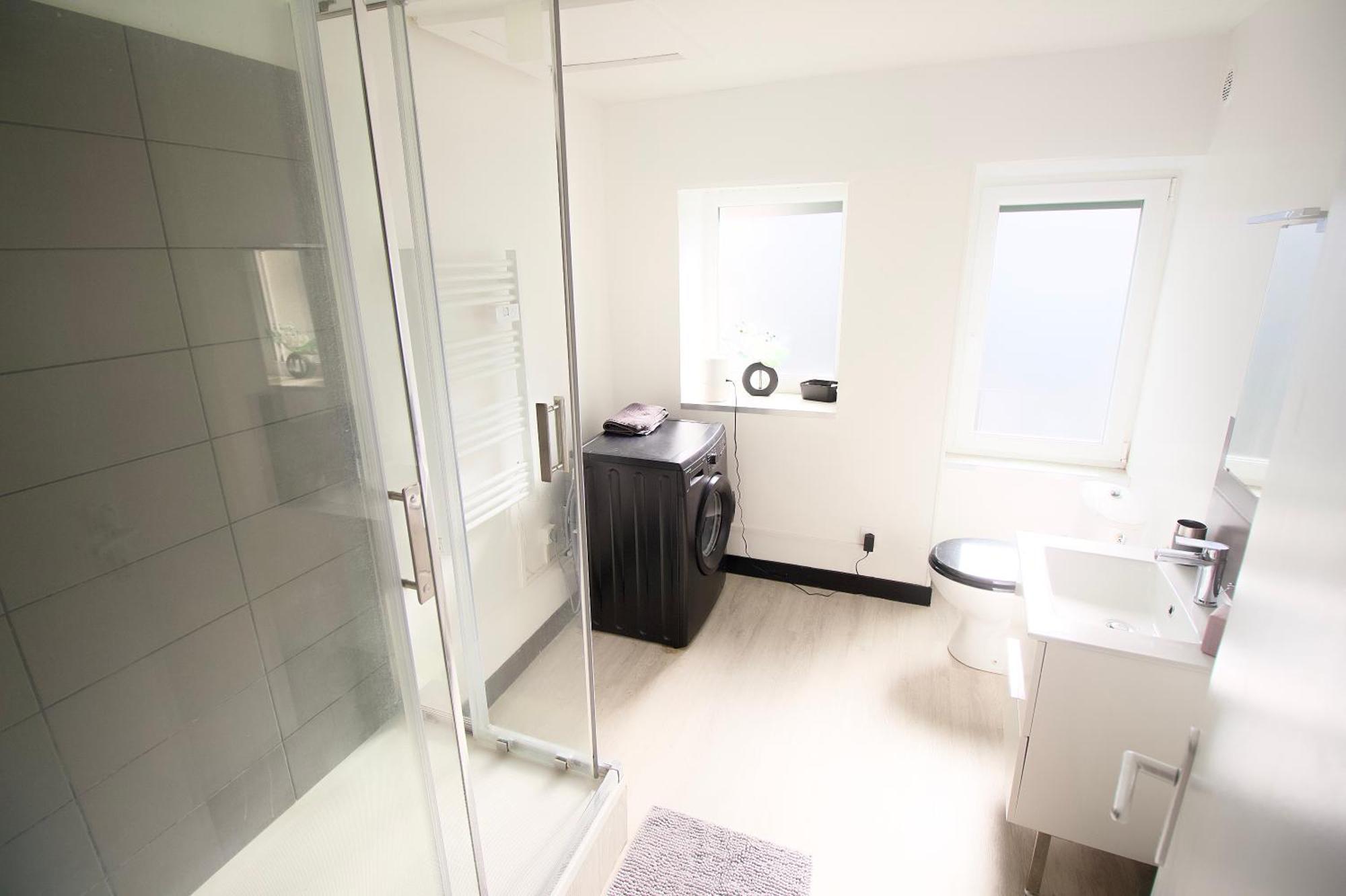 Triplex Lumineux A Cherbourg, Hyper Centre, 2 Pas Du Port & Vie Nocturne, Intendance Luxury Host Exterior foto